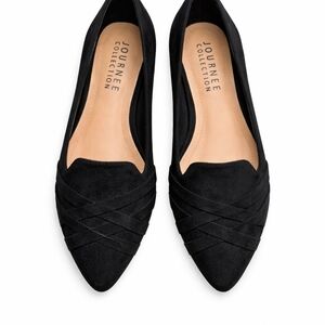 NWOB Journee Womens Mindee Slip On Pointed Toe Loafer Size 6